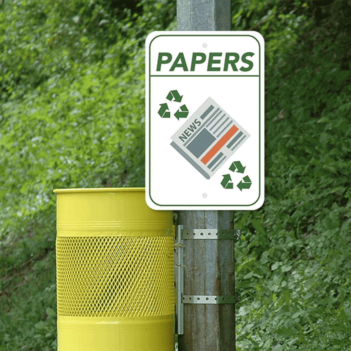Mounted Vertical Paper Recycling Sign