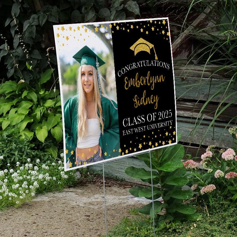 Star Border Graduation Yard Sign displayed by a pathway leading to stairs
