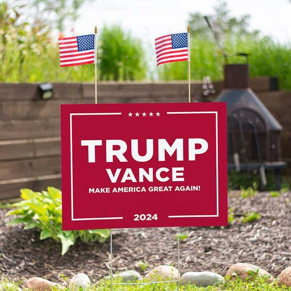 Set of American Flags Add On
