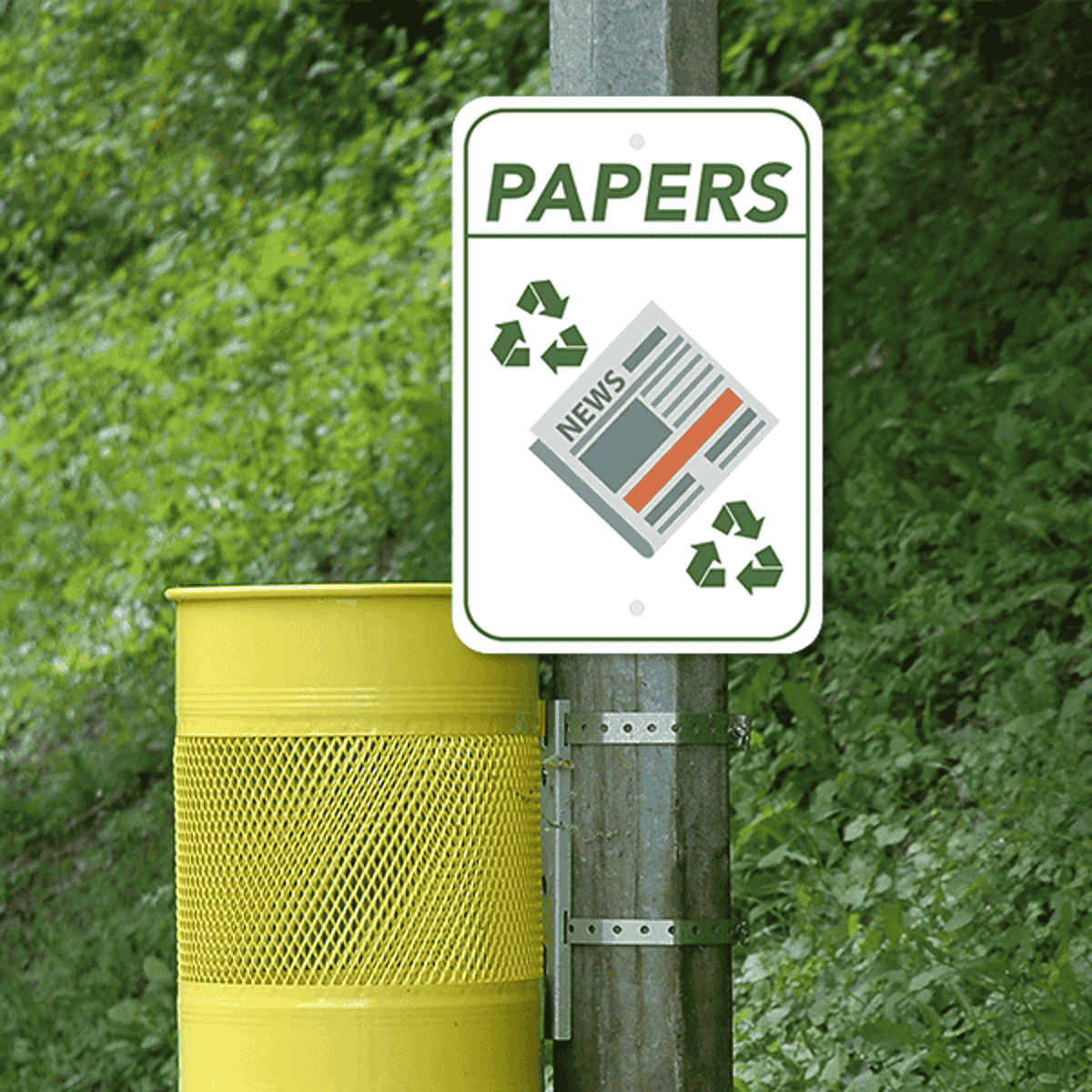 Mounted Vertical Paper Recycling Sign