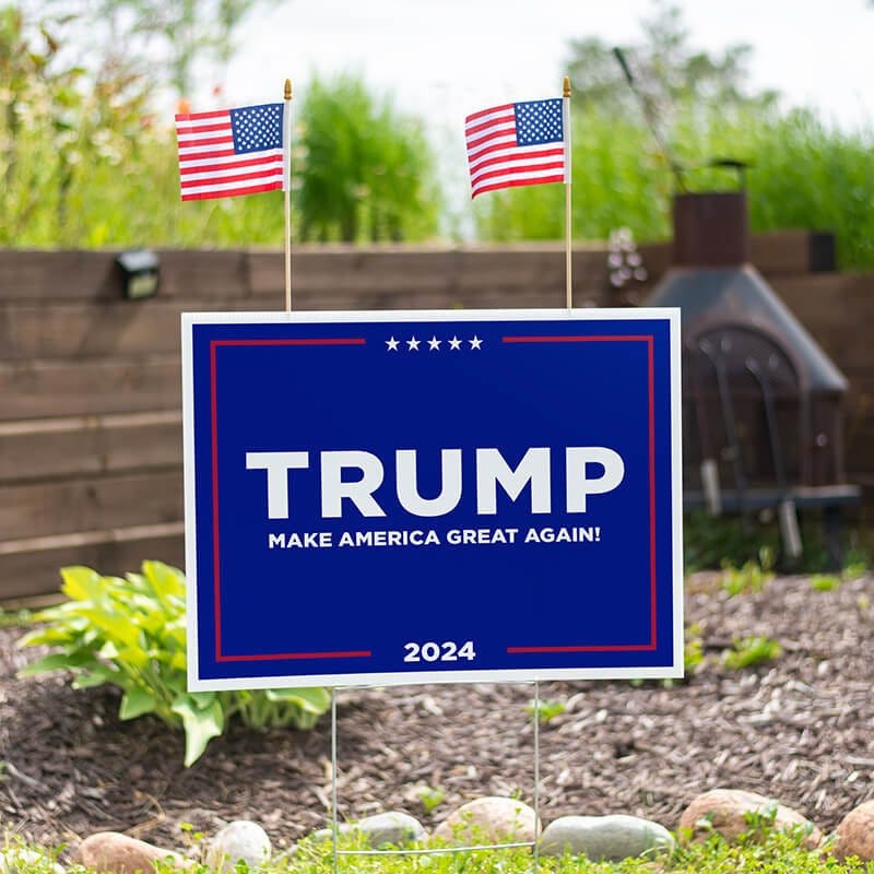 Set of American Flags Add On