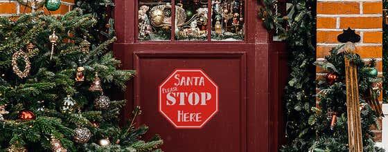 Christmas Signs to Fit Your Décor Theme